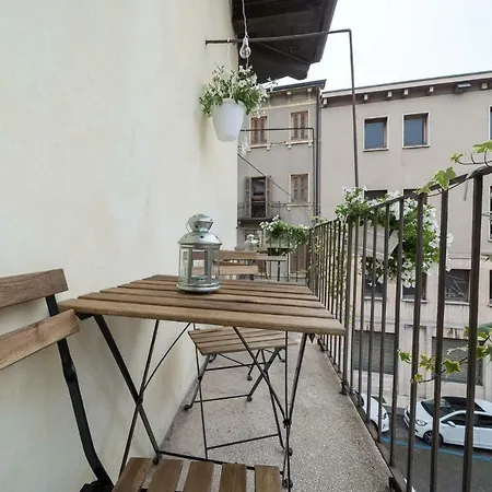 Appartement Arena Balcony